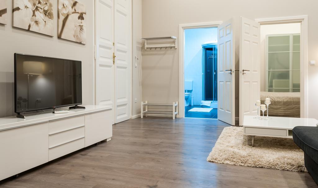 Flatiron Premium Apartman *